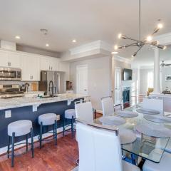 DC Area Base with Easy Transit Access and Game Room