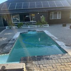 Bell rose oaks guest house