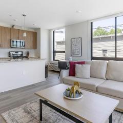 Landing Modern 2BD Rooftop Lounge Gym