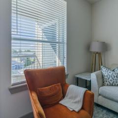 Landing Spectacular 1BD Clubhouse Pool