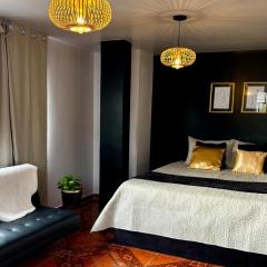 New, Modern and Private Apartment - 3 Min Plaza