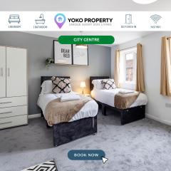 City Centre Studio 6 with Kitchenette, Free Wifi and Smart TV by Yoko Property
