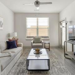 Landing Stylish 2BD Game Room Gym