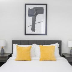 Landing Stunning Studio Gym Pool