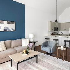 Landing Incredible 2BD Clubhouse Gym