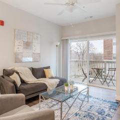 Landing Spectacular 2BD Clubhouse Pool