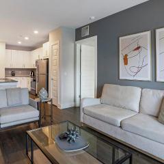 Landing Incredible 1BD Gym Tennis Court