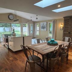 Careys Refuge Spacious Family Friendly Retreat