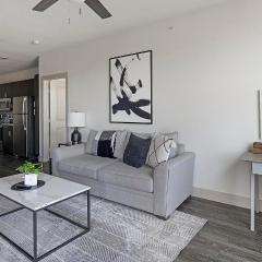 Landing Modern 2BD Pool Gym