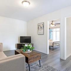 Two Bedroom Apartment Near Beverly Hills