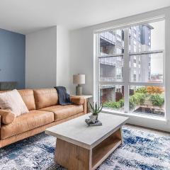 Landing Chic 1BD Pool Gym