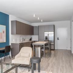 Landing Stunning 3BD Pool Gym