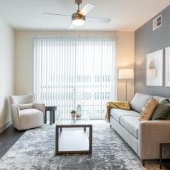 Landing Stylish 2BD Clubhouse