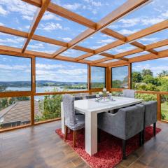 Classic Seaview Holiday Home in Shelly Park