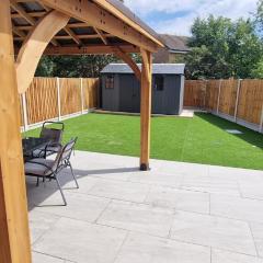 4 bedroom newly refurbished property