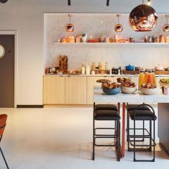 Tribe Paris Saint Ouen