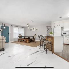 Lush Lounge Fire Pit BBQ Family