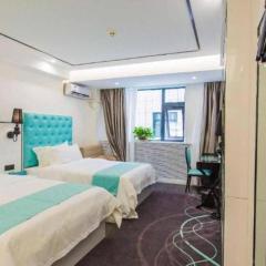 Xana Lite Lanzhou Railway Station Branch