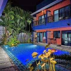 Kraam Silhouette Hotel and Cafe Phuket- Chalong pier Hotel