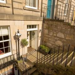 Cozy 1 bed Garden flat in the New Town City Centre