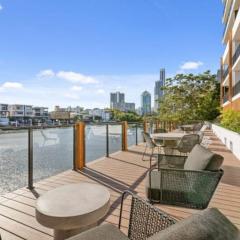 Surfers paradise Luxury 2BR River View Retreat