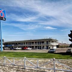 Motel 6 Wells