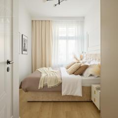 Astor Residence - Fragola Apartments