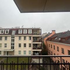 V13 Apartment in Old Town