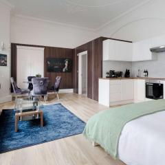 Mayfair Studio Royale