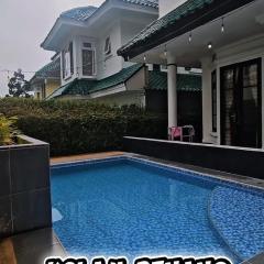 Villa Bening Geulis - Kolam Renang Pribadi - Meja Biliar