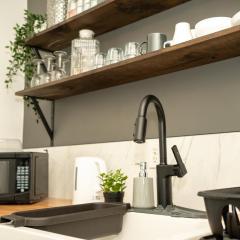 Cozy 2Br Home near Downtown WPG - Free Parking