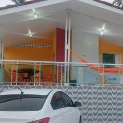 Casa de praia ampla e reformada