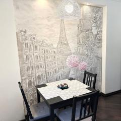 Luxury Artwall Apartment in City Centre