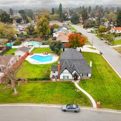Resort-Style 5-Bedroom Oasis with Pool