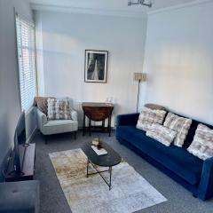 Luxury Three Bedroom Duplex Apartment Torquay Marina