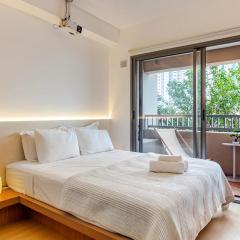 Apê japonês com cinema 2 min do metrô em Pinheiros