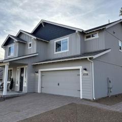 5BR Flagstaff Forest Home Mountain Retreat