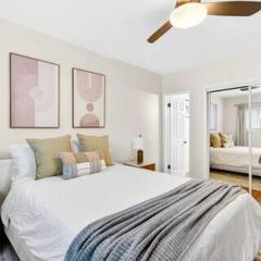 Prime Manhattan Beach 2BR Walk to Beach with Parking