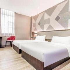 Borrman Hotel Zhuhai Mingzhu Railway Station Rainbow Shopping Mall