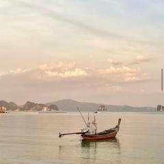 Ja Mia's Bungalow at Pasai Beach