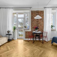 Ursus Apt - Parking, Balcony&Lake View - by Rentujemy