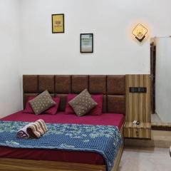 Varanasi Holiday Stay