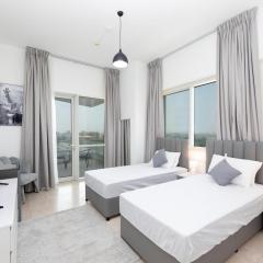 Deluxe Ensuite Room with Balcony & Twin Beds