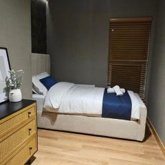 Single Room 16 Self Check-In Accommodation