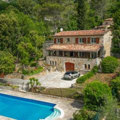 Magnificent Stone Villa in Le Tignet
