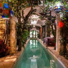 Signature Home Pool & Panoramic Terrace