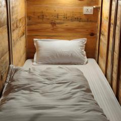 Hostel 18 Pokhara lakeside