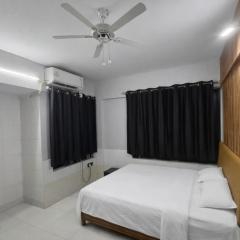 Private Room in Thane At ovale naka
