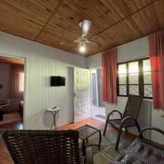 Casa na praia do Pereque-açu pertinho de tudo!