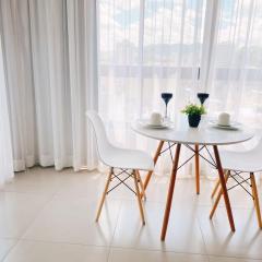 Flat com Vista+Ar-Condicionado - 500m do Parque